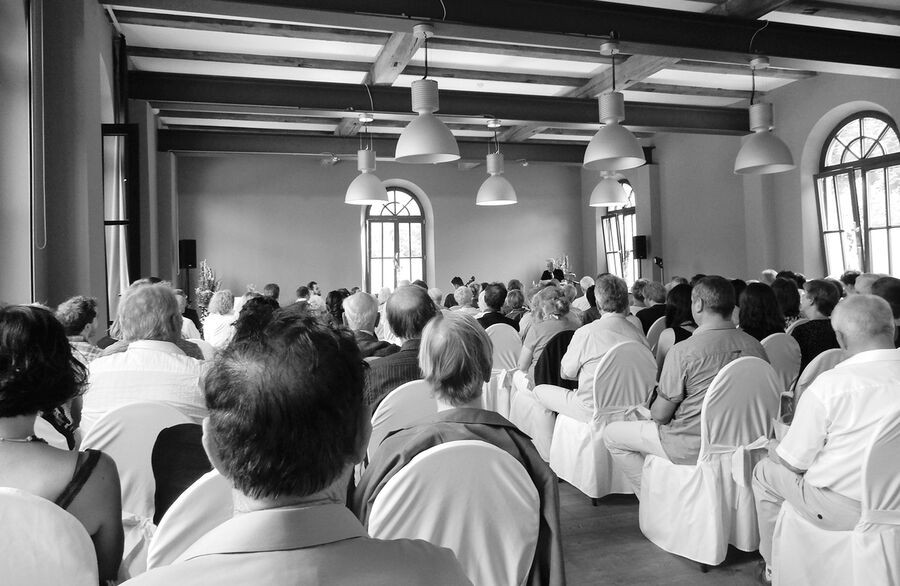 Themenkonzert von music@cetera auf schlossgut gross schwansee