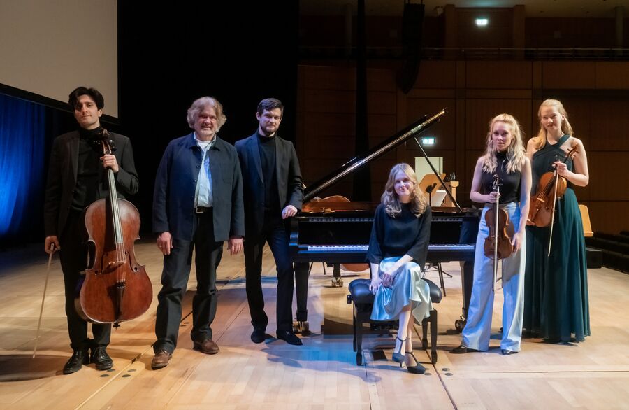 Arved Fuchs und das ClassicPeople Quintett